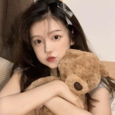 死后才知我是顶级大佬的白月光